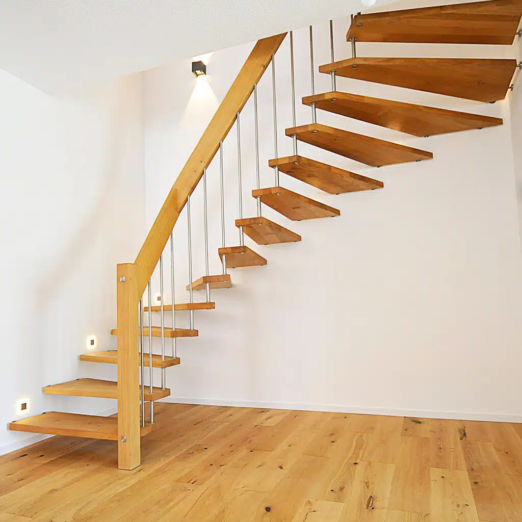 Freitragende Treppe